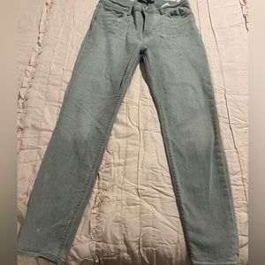NWOT. Hudson Grey Skinny Jeans